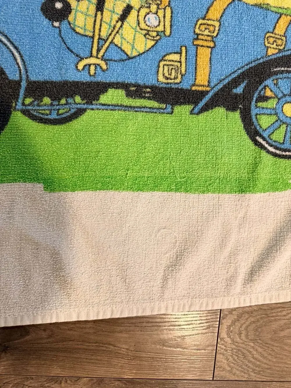 Vintage Walt Disney Productions Disney U. Mickey Minnie and Goofy Beach Towel